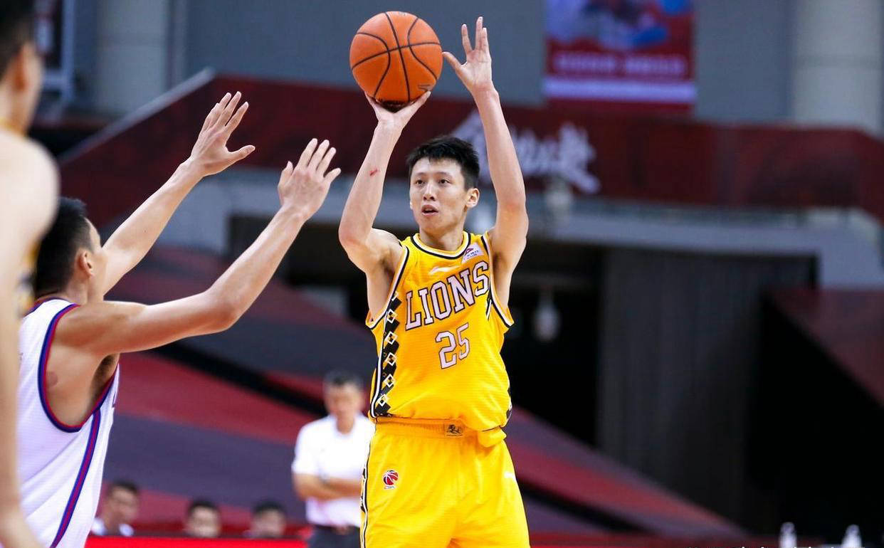 NG体育官网-清晨突围战来临，广厦男篮围绕欧超杯远射贴柱，目标明确，球队文化再被提及